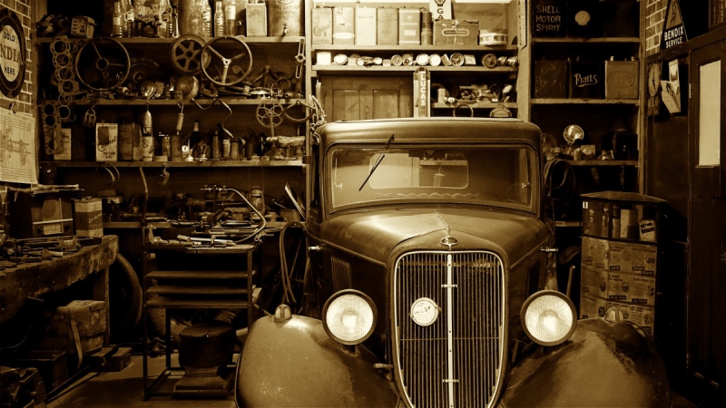 vitrine-TOURVES-min_antique_auto_automobile_automotive_car_classic_equipment_fix-1169797